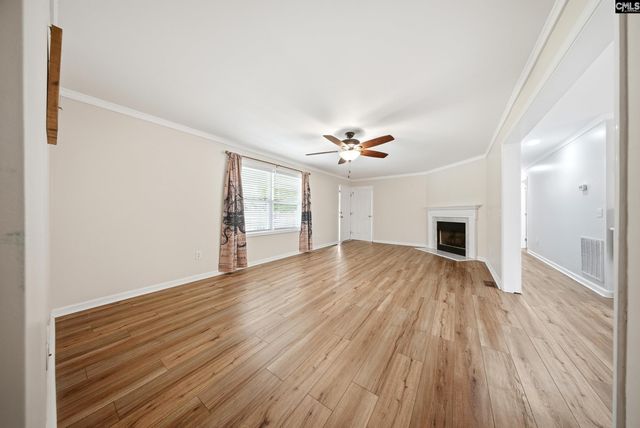 425 Crestwood Arch, Lexington, SC 29073