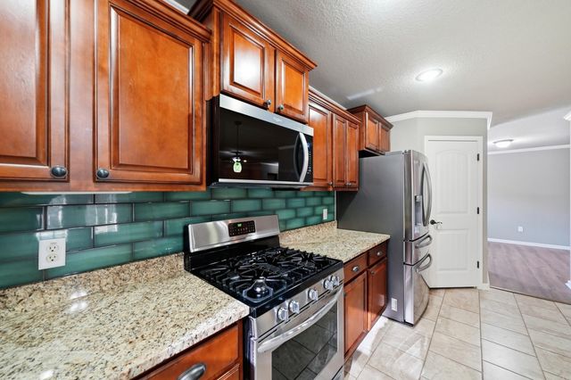 3015 Gladstone Drive, Conway, AR 72032