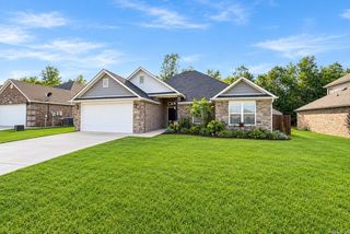 3015 Gladstone Drive, Conway, AR 72032