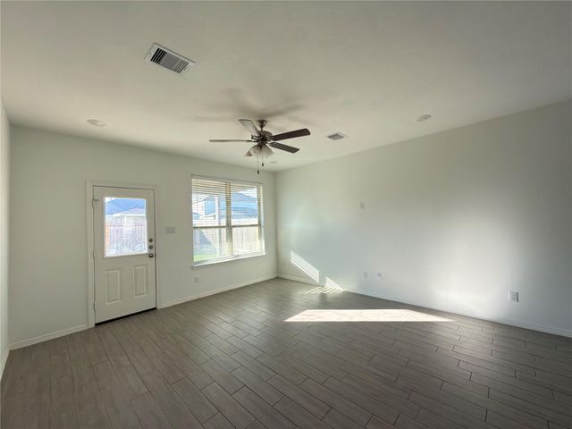 5731 Tabula Rasa Drive, Katy, TX 77493