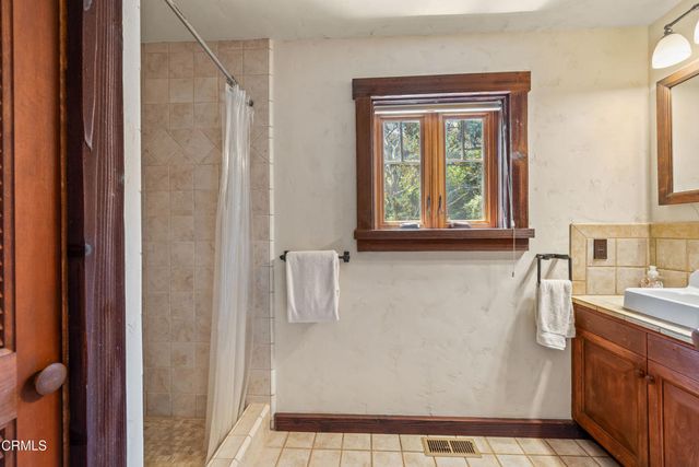 42501 CA-1, Westport, CA 95488