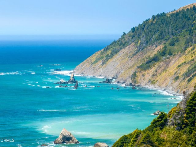 42501 CA-1, Westport, CA 95488