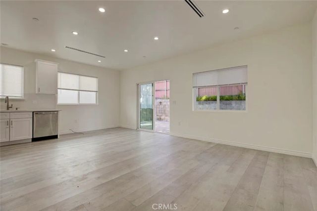 7858 Kyle, Sunland, CA 91040