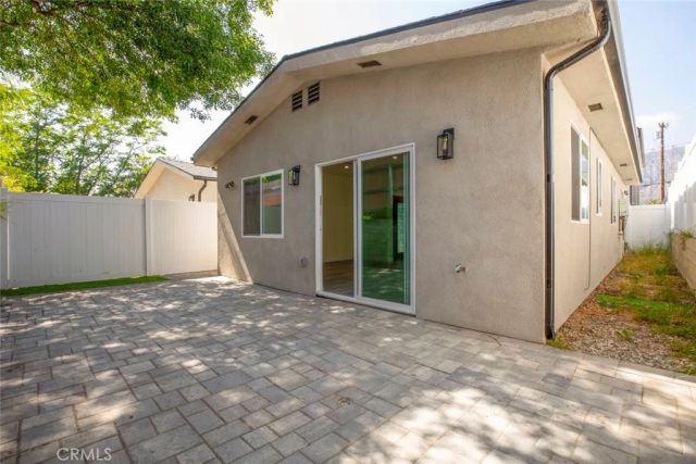 7858 Kyle, Sunland, CA 91040
