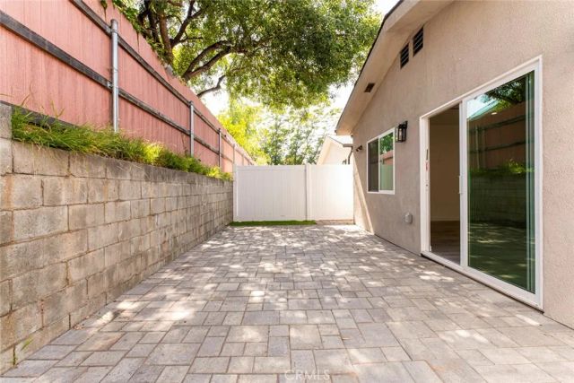 7858 Kyle, Sunland, CA 91040