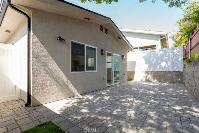 7858 Kyle, Sunland, CA 91040