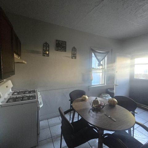 1206 W Scott STREET, Milwaukee, WI 53204