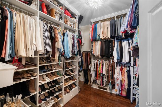 55 Fair Oaks Drive, Ladue, MO 63124