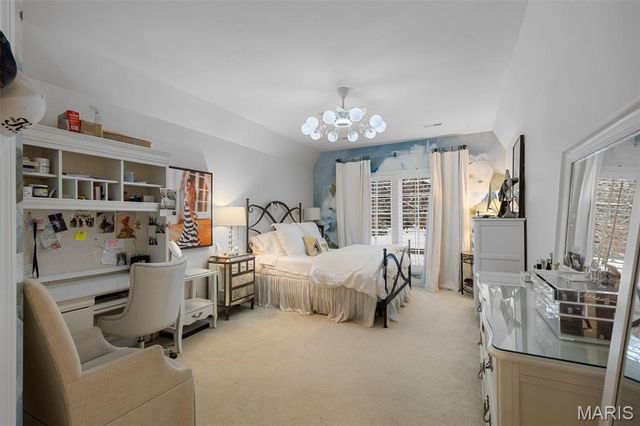 55 Fair Oaks Drive, Ladue, MO 63124