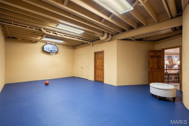 55 Fair Oaks Drive, Ladue, MO 63124