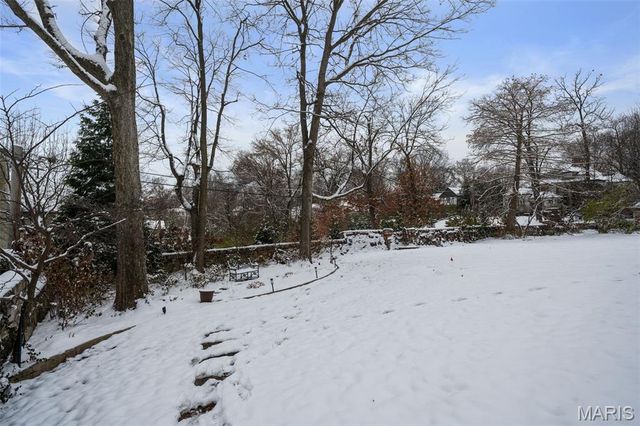 55 Fair Oaks Drive, Ladue, MO 63124