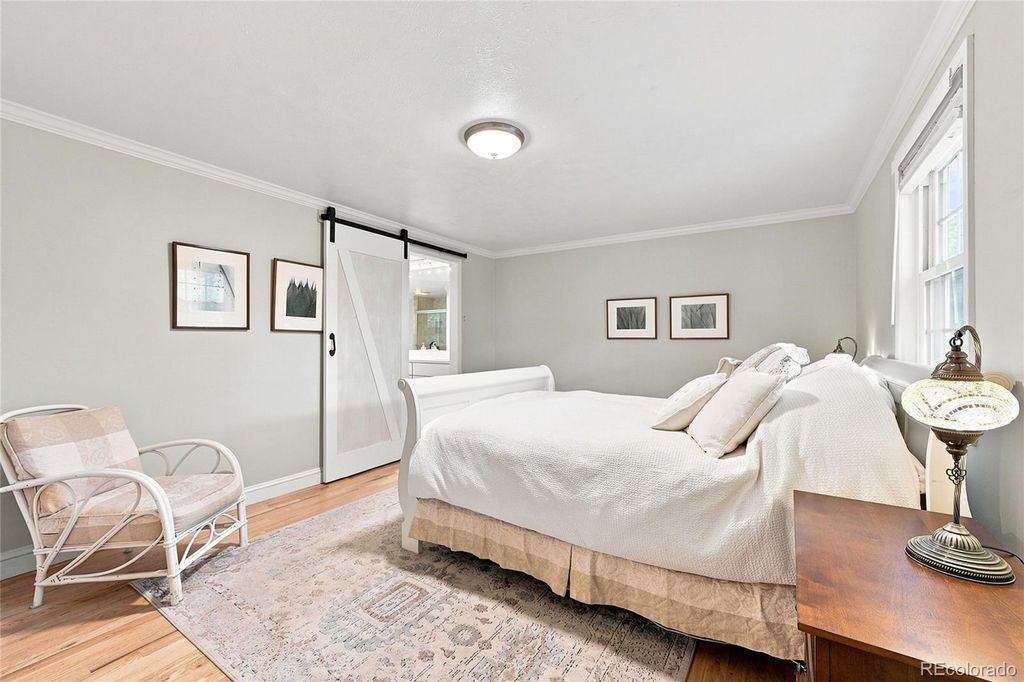 Image 20 of property listing at 6838 S Elizabeth Street, Centennial, CO 80122