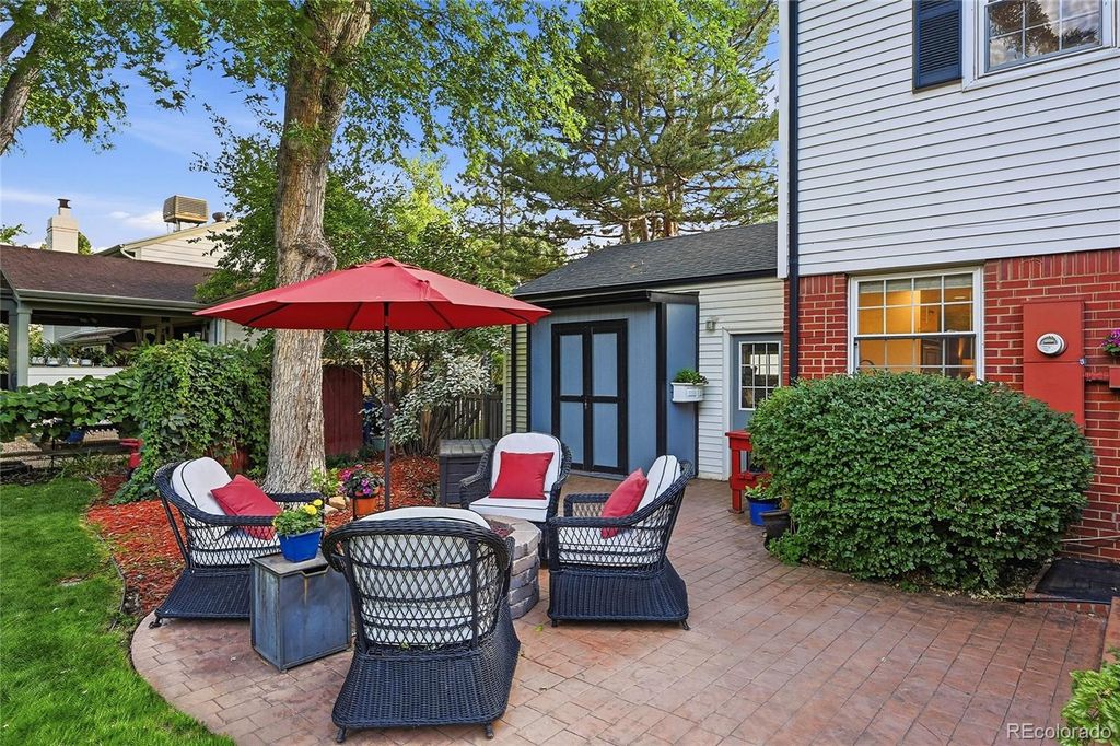 Image 34 of property listing at 6838 S Elizabeth Street, Centennial, CO 80122
