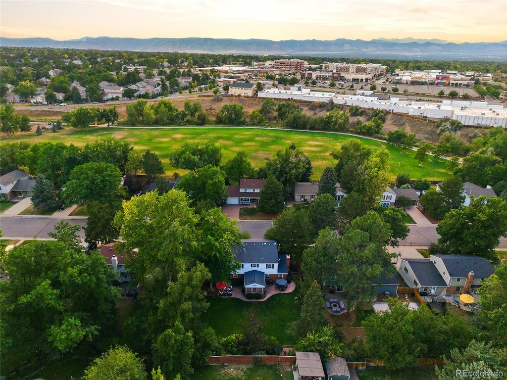 Image 39 of property listing at 6838 S Elizabeth Street, Centennial, CO 80122