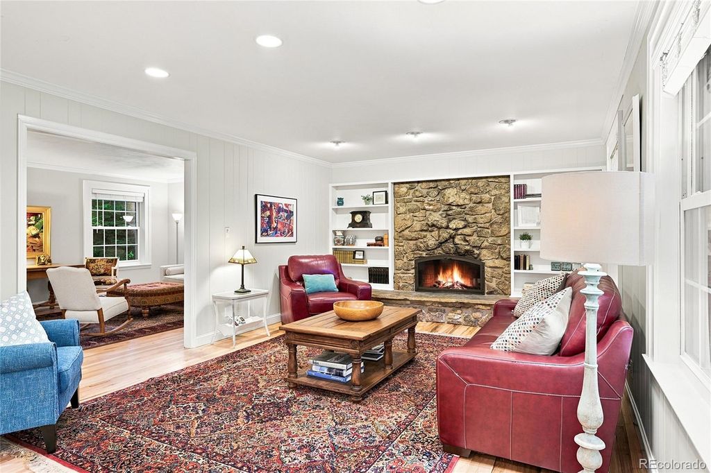 Image 43 of property listing at 6838 S Elizabeth Street, Centennial, CO 80122