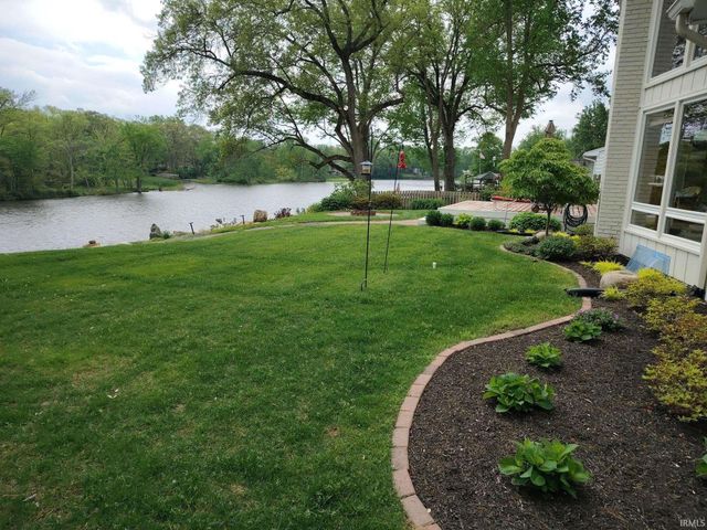 54028 Eastview Drive, Bristol, IN 46507