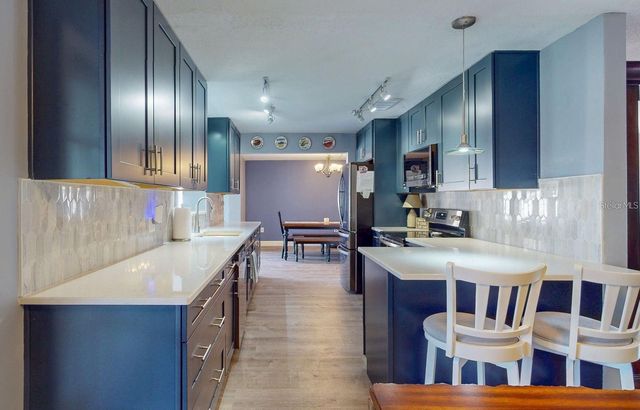 3075 ROSERY ROAD NE, Largo, FL 33771