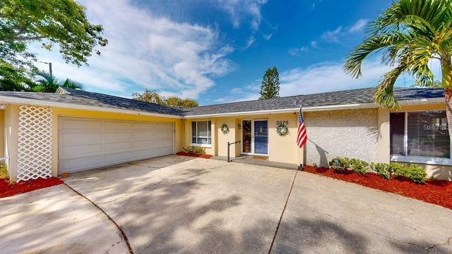 3075 ROSERY ROAD NE, Largo, FL 33771