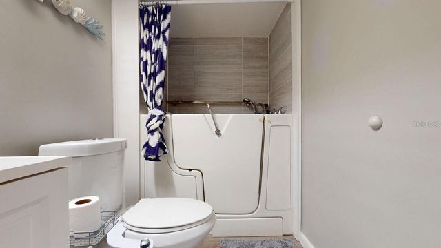 3075 ROSERY ROAD NE, Largo, FL 33771