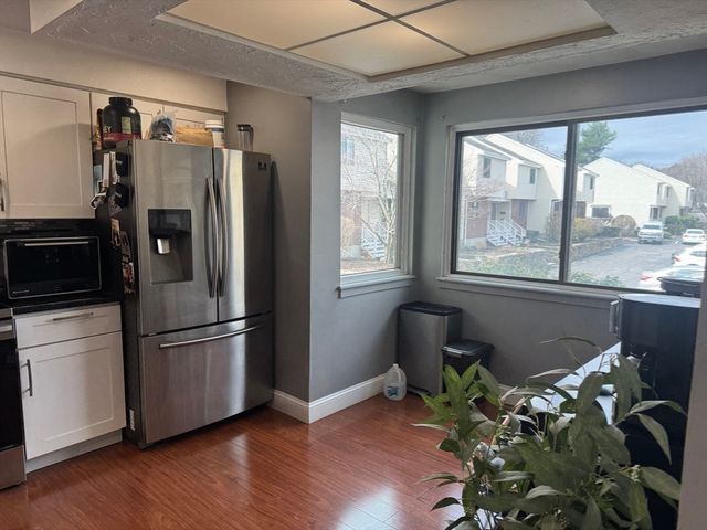 909 Pleasant St. 14, Weymouth, MA 02189