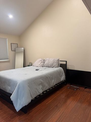 909 Pleasant St. 14, Weymouth, MA 02189
