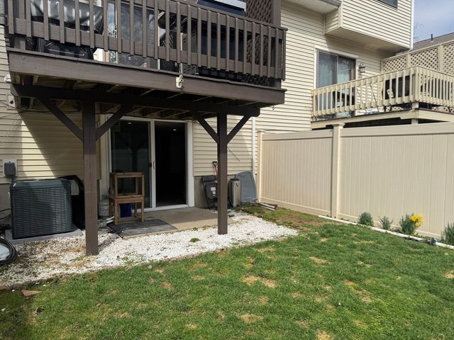 909 Pleasant St. 14, Weymouth, MA 02189