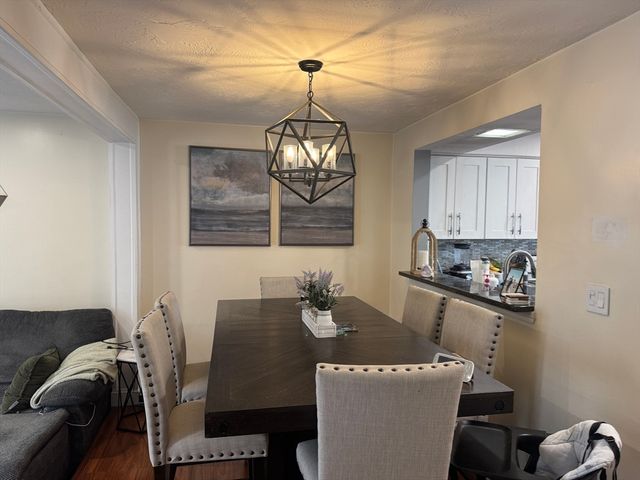 909 Pleasant St. 14, Weymouth, MA 02189