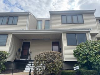 909 Pleasant St. 14, Weymouth, MA 02189