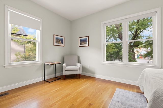 51 Wyman Ter B, Arlington, MA 02474
