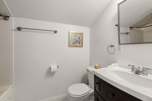 51 Wyman Ter B, Arlington, MA 02474