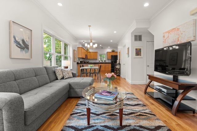 51 Wyman Ter B, Arlington, MA 02474