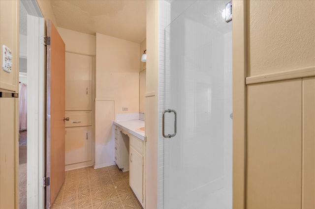 6100 Haden Drive, Waco, TX 76710