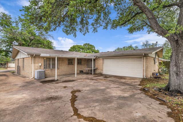 6100 Haden Drive, Waco, TX 76710