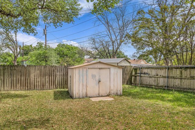 6100 Haden Drive, Waco, TX 76710