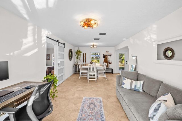 1805 Plover Avenue, Fort Pierce, FL 34949