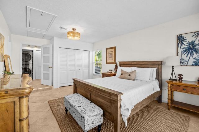 1805 Plover Avenue, Fort Pierce, FL 34949