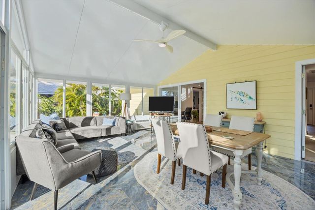 1805 Plover Avenue, Fort Pierce, FL 34949