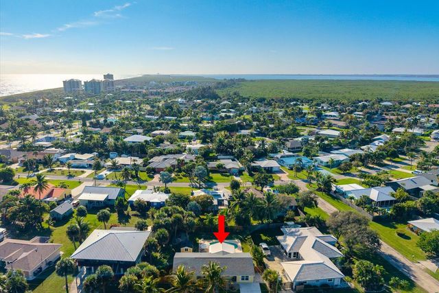 1805 Plover Avenue, Fort Pierce, FL 34949