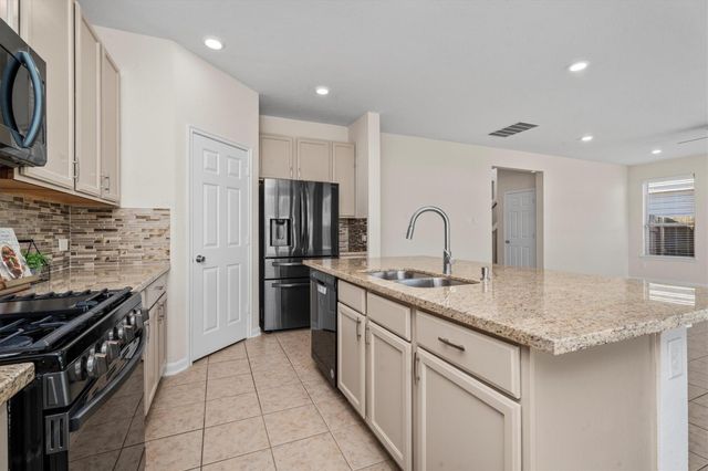 4022 Streambed Trail, Houston, TX 77068