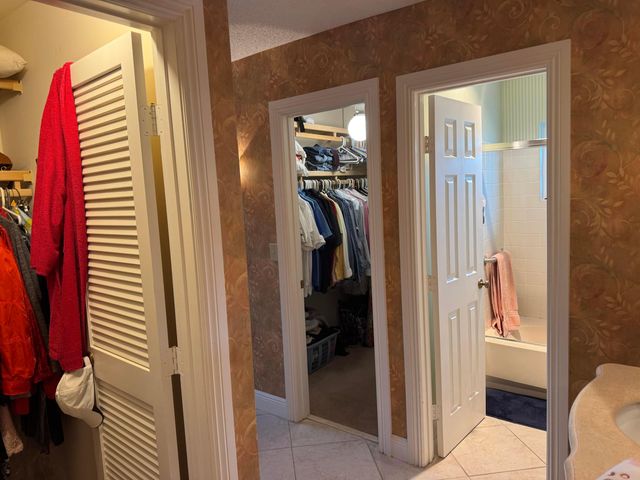 10548 GREENTRAIL Drive S, Boynton Beach, FL 33436