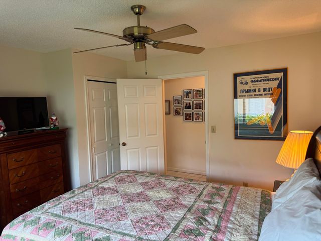 10548 GREENTRAIL Drive S, Boynton Beach, FL 33436