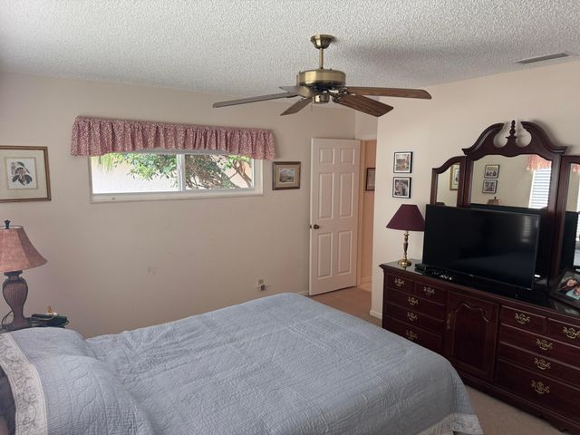 10548 GREENTRAIL Drive S, Boynton Beach, FL 33436