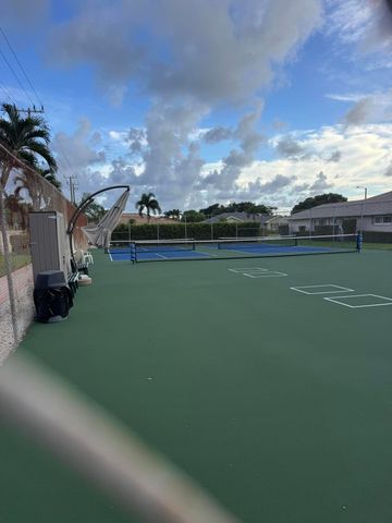 10548 GREENTRAIL Drive S, Boynton Beach, FL 33436
