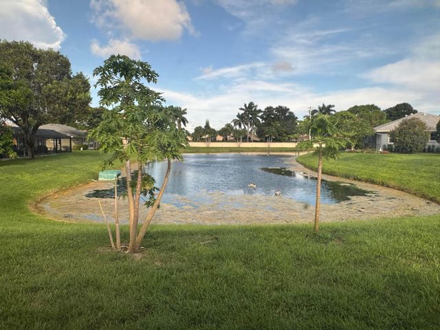 10548 GREENTRAIL Drive S, Boynton Beach, FL 33436