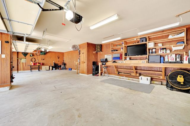 3041 Choctaw Road, Commerce, TX 75428
