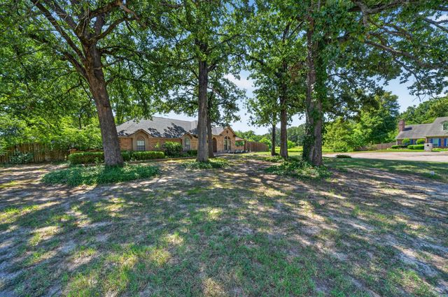 3041 Choctaw Road, Commerce, TX 75428