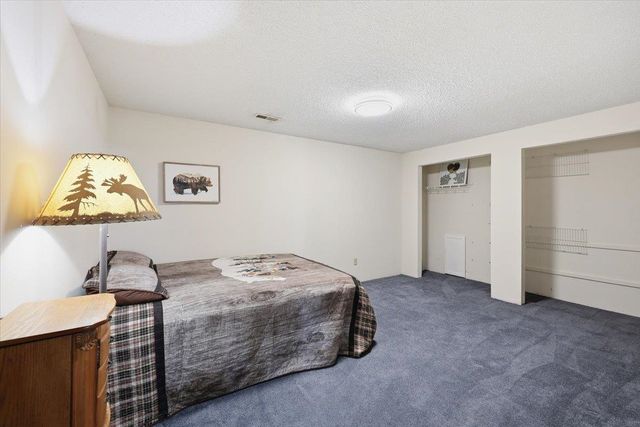 15009 E Cooper Rd, Mead, WA 99021