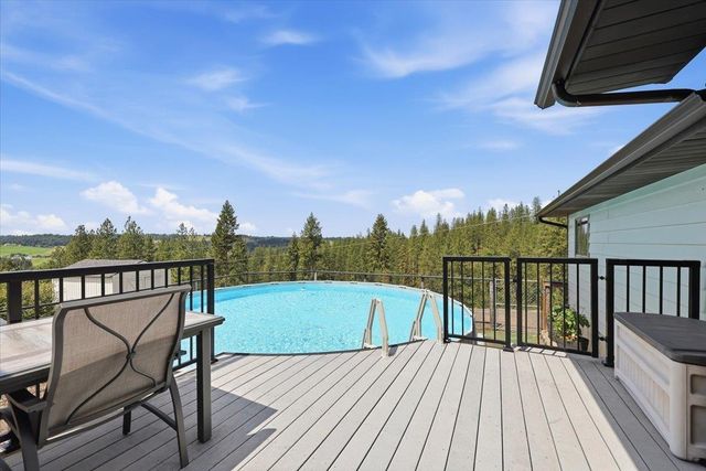 15009 E Cooper Rd, Mead, WA 99021