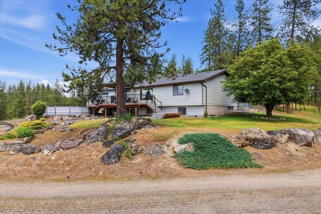 15009 E Cooper Rd, Mead, WA 99021
