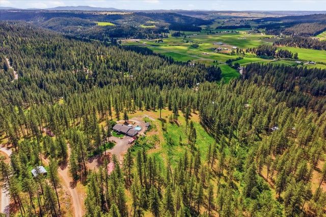 15009 E Cooper Rd, Mead, WA 99021